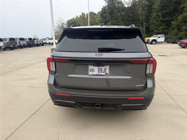 Certified 2025 Ford Explorer ST-Line w/ ST-Line Street Pack AWD/4WD image 6