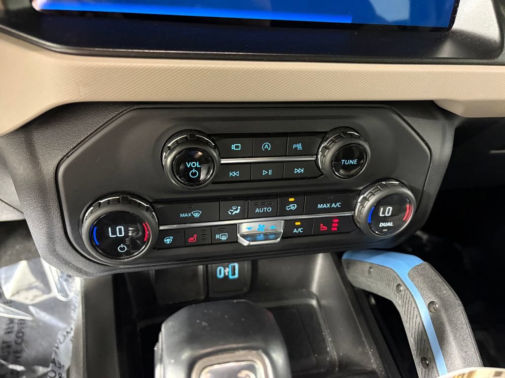 Certified 2021 Ford Bronco Wildtrak AWD/4WD image 19