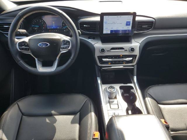 Certified 2024 Ford Explorer XLT w/ Equipment Group 202A AWD/4WD image 21