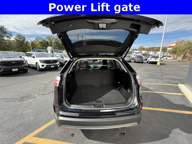 Certified 2022 Ford Edge SEL w/ Convenience Package image 11