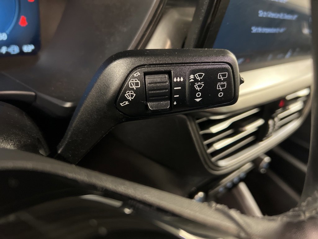 Certified 2023 Ford Escape Active w/ Tech Pack #2 image 18