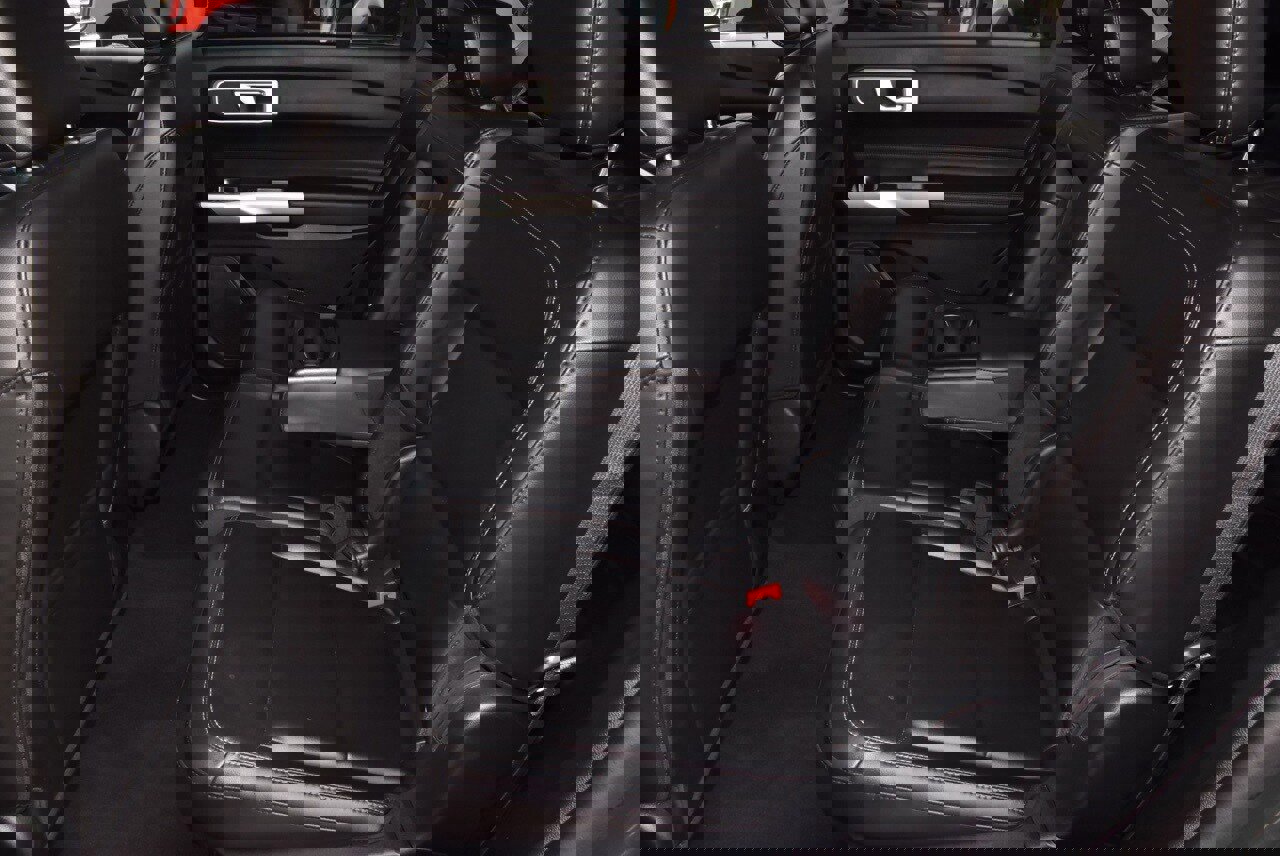 Certified 2023 Ford Explorer XLT w/ Equipment Group 202A image 15