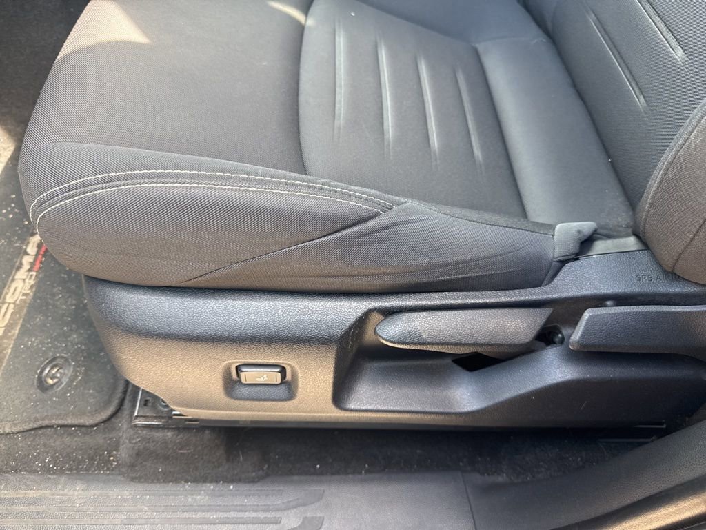 Used 2024 Toyota Tacoma TRD Off-Road image 8