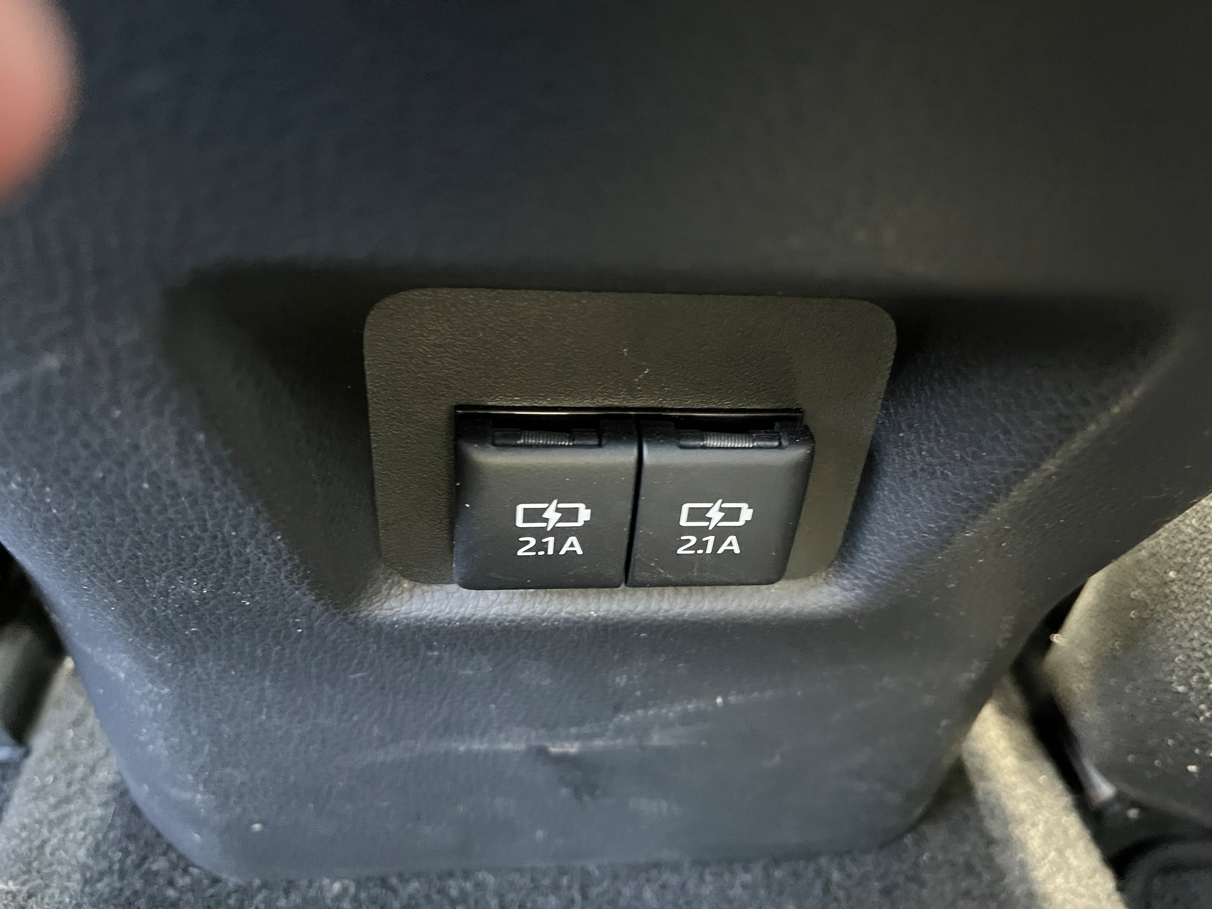 Used 2019 Toyota RAV4 Limited w/ Carpet Mat Package AWD/4WD image 15
