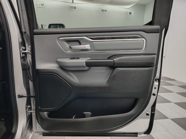 Used 2022 RAM 1500 Big Horn AWD/4WD image 25
