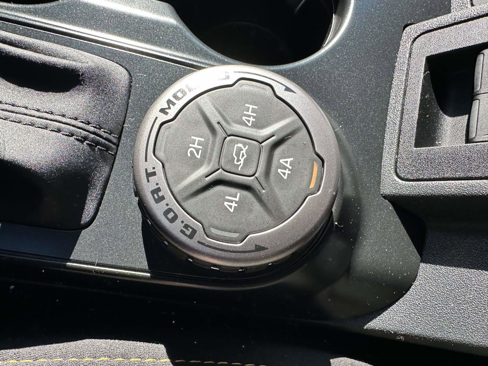 Certified 2024 Ford Bronco Badlands w/ Sasquatch Package image 26