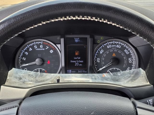 Used 2020 Toyota Tacoma TRD Off-Road w/ Advanced Technology Package AWD/4WD image 12