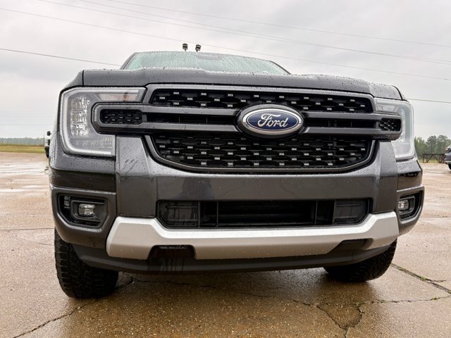 Certified 2025 Ford Ranger XLT w/ Equipment Group 301A High RWD image 4