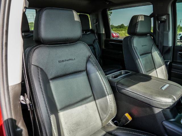 Used 2024 GMC Sierra 2500 Denali w/ Denali Reserve Package AWD/4WD image 23