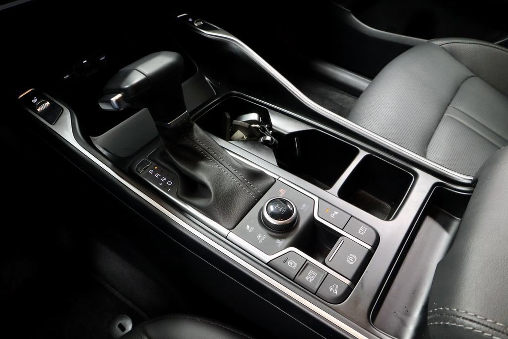 Used 2025 Kia Sorento S image 37