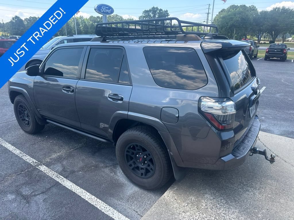 Used 2021 Toyota 4Runner Venture w/ Moonroof Package AWD/4WD image 2