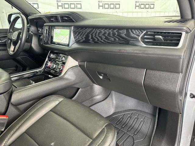 Used 2023 GMC Yukon Denali w/ Denali Reserve Package RWD image 18