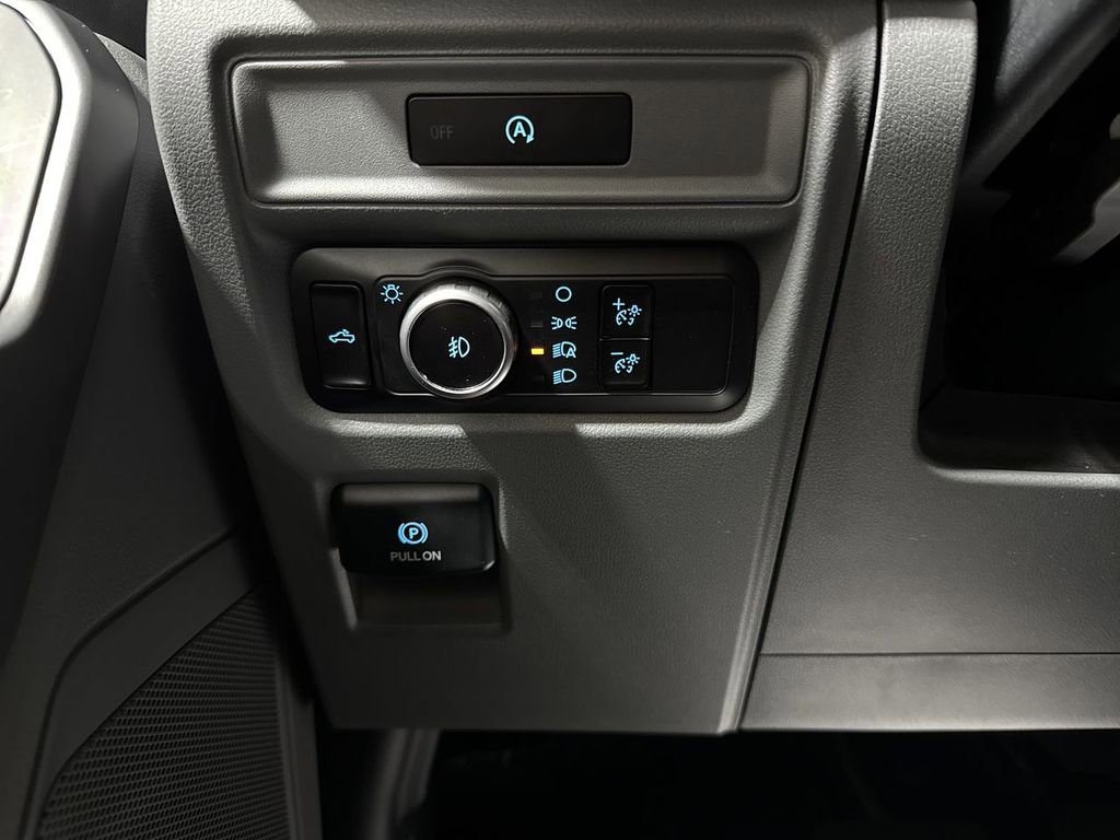 Certified 2025 Ford F150 XLT w/ Equipment Group 301A Standard image 17