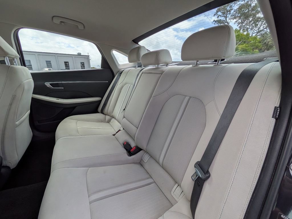 Used 2023 Hyundai Sonata SEL image 13