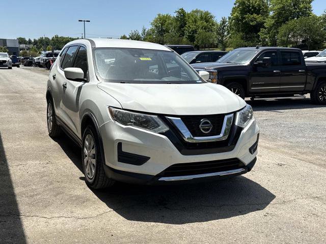 Used 2020 Nissan Rogue S FWD image 3
