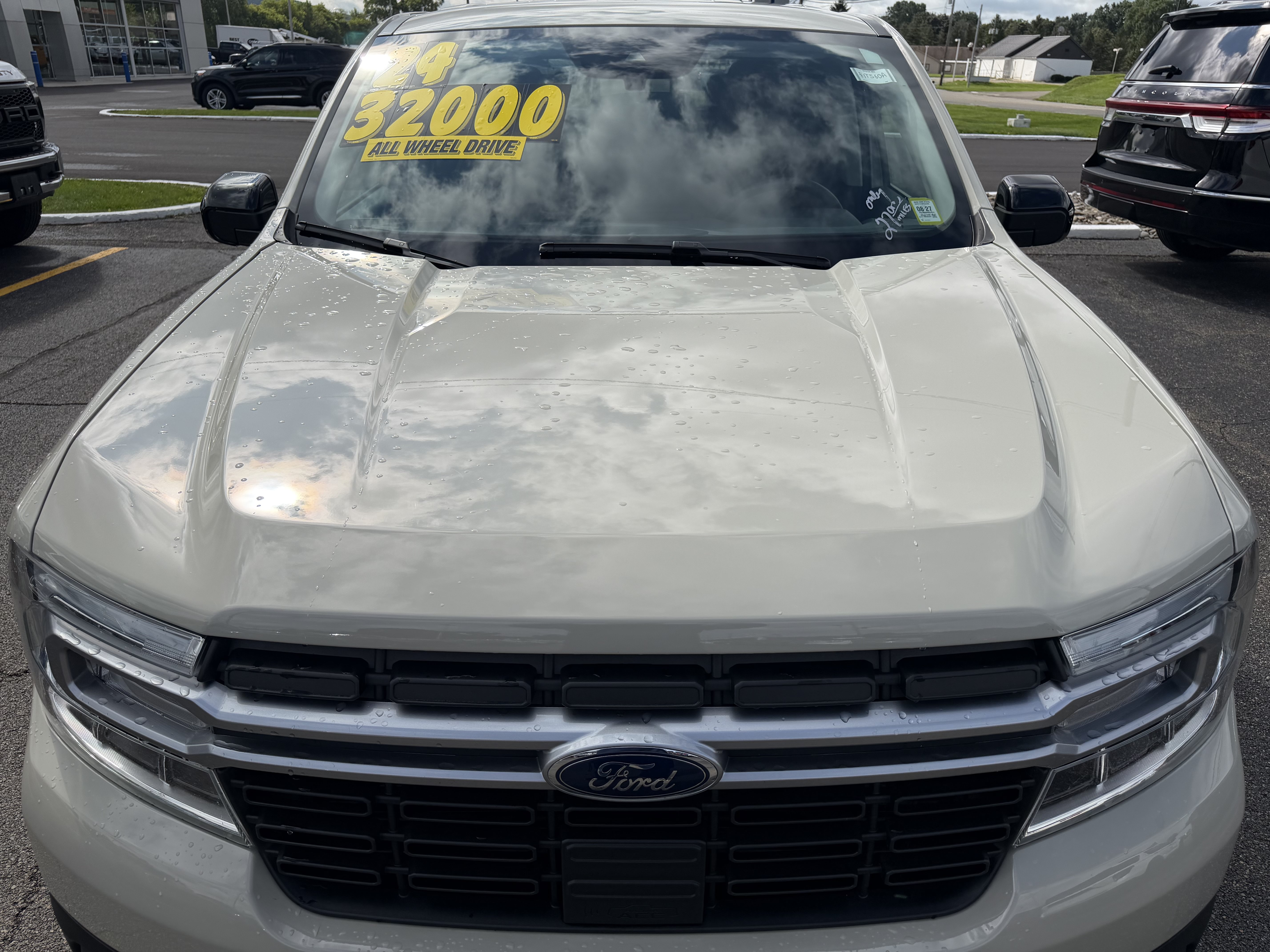 Certified 2024 Ford Maverick Lariat AWD/4WD image 5
