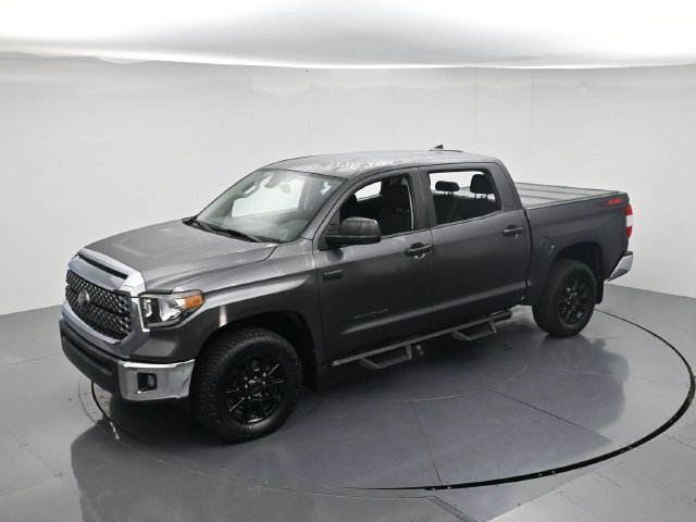 Used 2020 Toyota Tundra SR5 w/ SR5 Upgrade Package AWD/4WD image 38