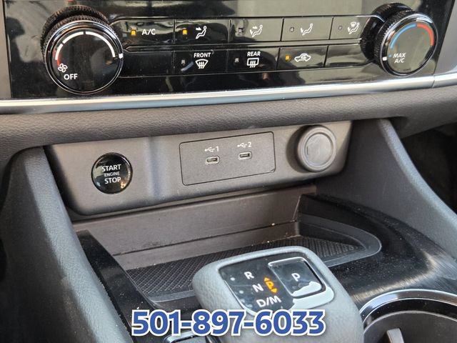 Used 2024 Nissan Rogue S FWD image 19