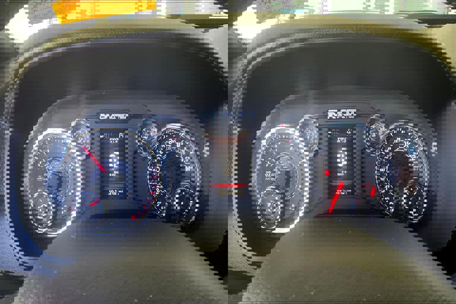 Used 2024 RAM 3500 Big Horn image 24