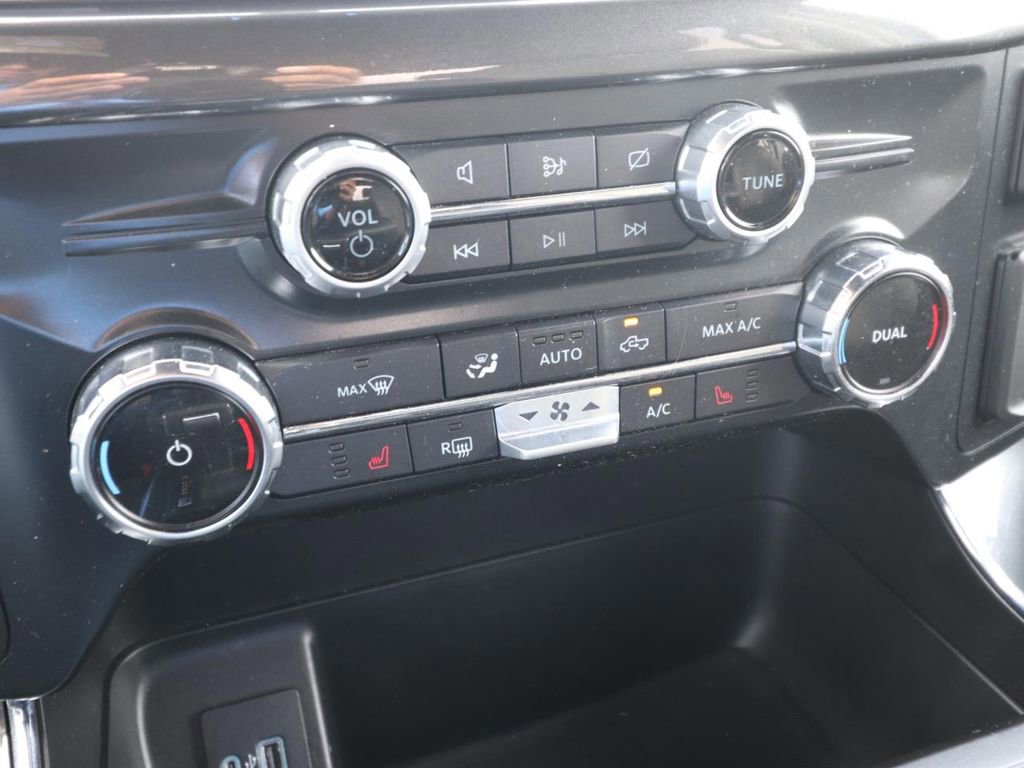 Certified 2022 Ford F150 XLT w/ Equipment Group 302A High image 22