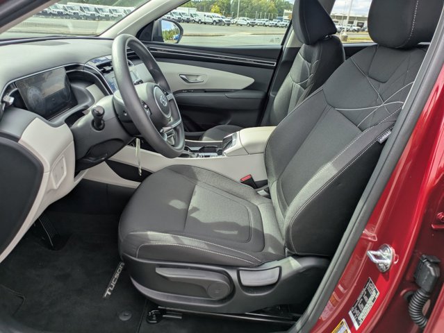 Used 2024 Hyundai Tucson SE image 14