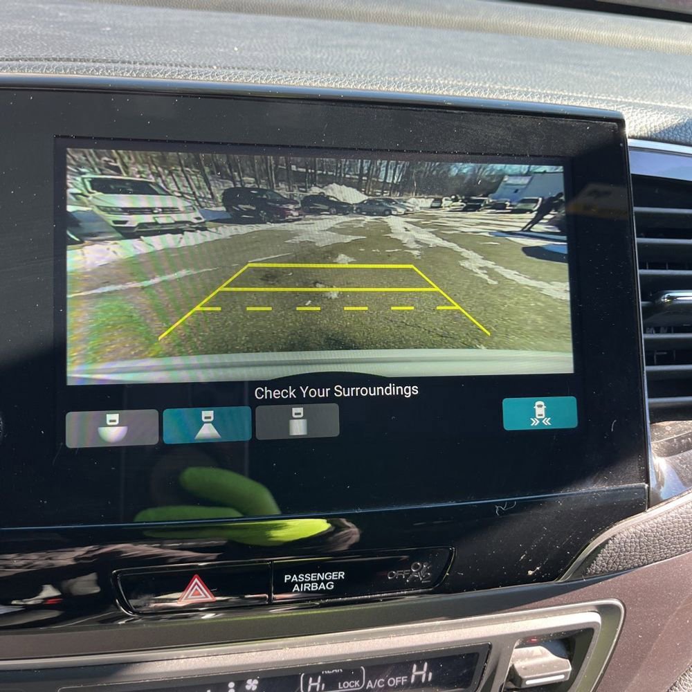 Used 2022 Honda Pilot Sport image 6