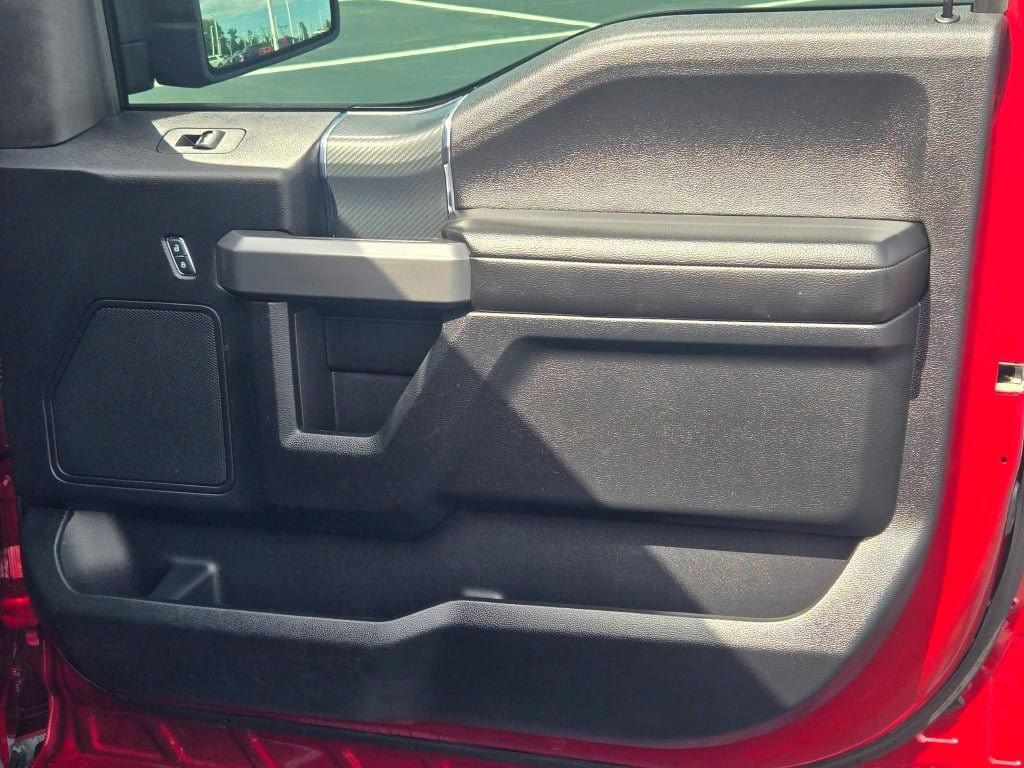 Certified 2018 Ford F150 XLT w/ Equipment Group 302A Luxury AWD/4WD image 5