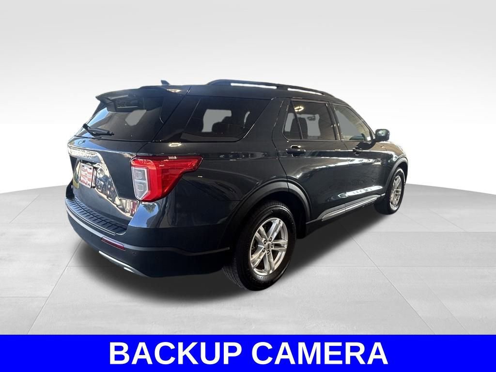 Certified 2023 Ford Explorer XLT w/ Equipment Group 202A image 3