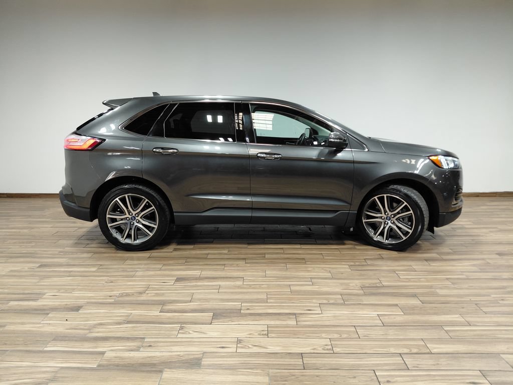 Certified 2020 Ford Edge Titanium AWD/4WD image 21