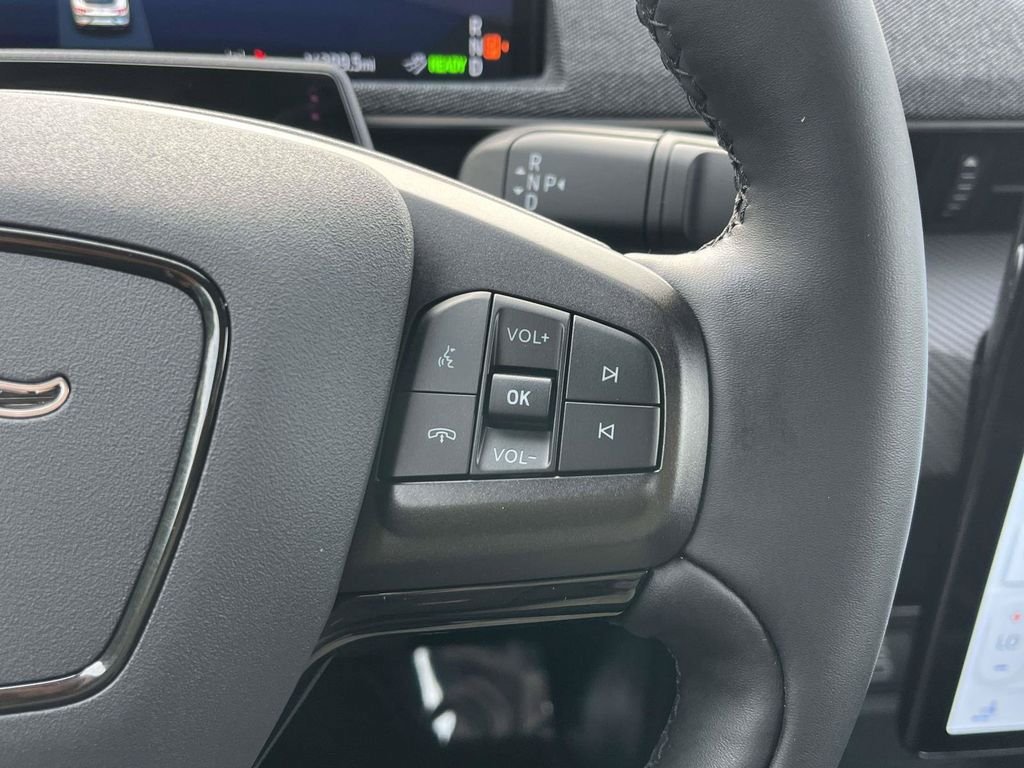 Certified 2025 Ford Mustang Mach-E Premium AWD/4WD image 25