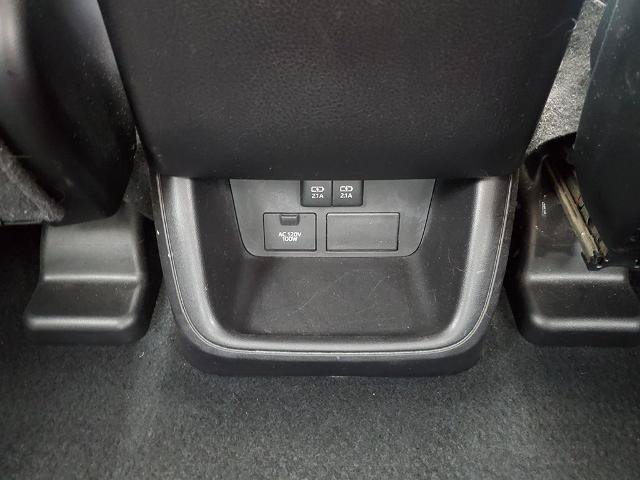 Used 2019 Toyota Highlander SE AWD/4WD image 15