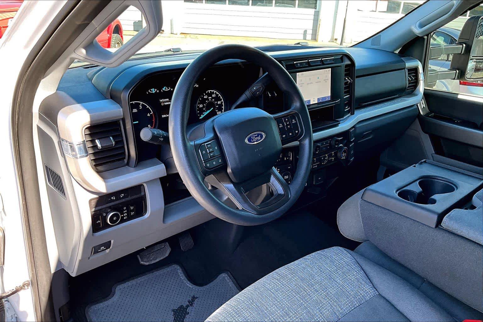 Certified 2024 Ford F250 XLT w/ 360-Degree Camera Package AWD/4WD image 18
