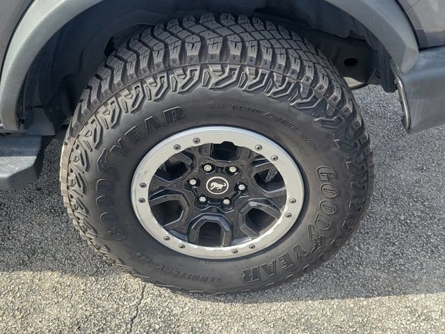 Certified 2023 Ford Bronco Outer Banks w/ Sasquatch Package AWD/4WD image 7