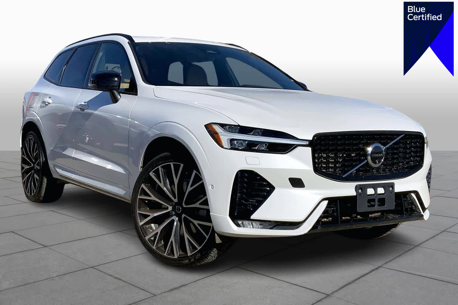 Used 2024 Volvo XC60 B5 Ultimate