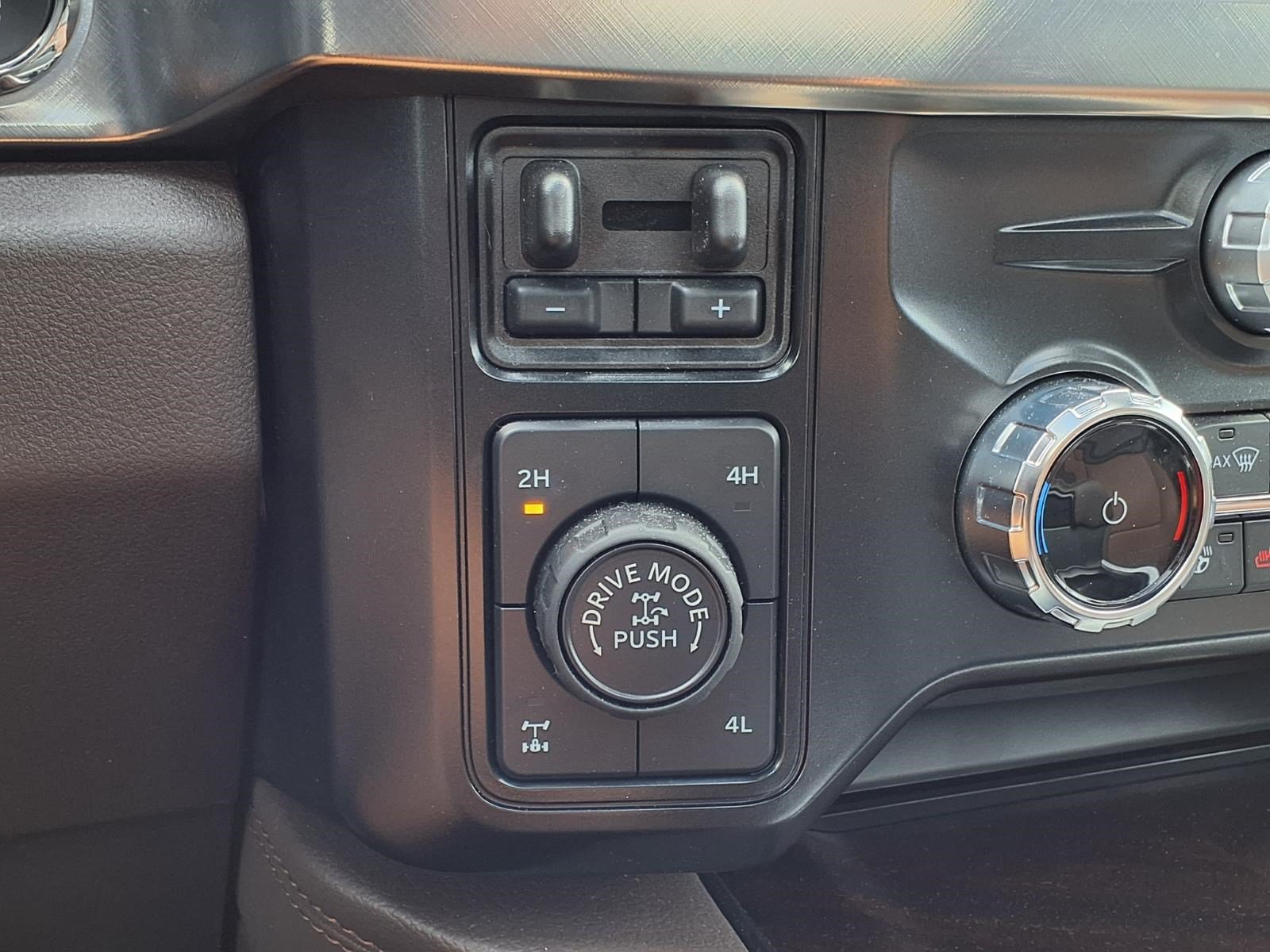 Certified 2025 Ford F250 King Ranch w/ Tremor Off-Road Package AWD/4WD image 23