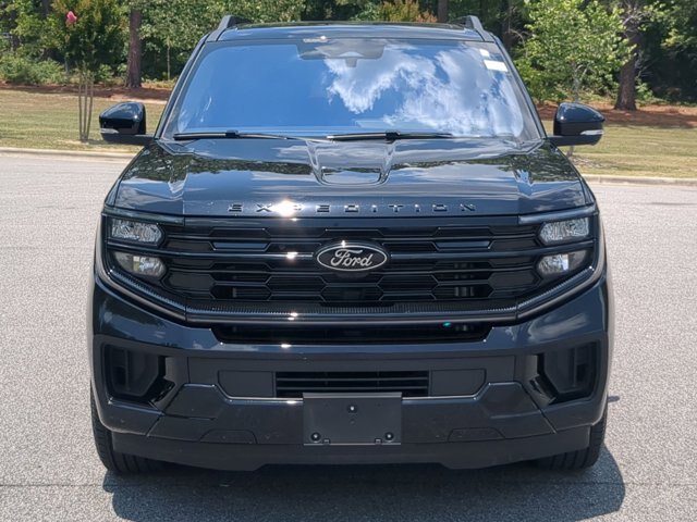 Certified 2025 Ford Expedition Platinum w/ Stealth Performance Package AWD/4WD image 9