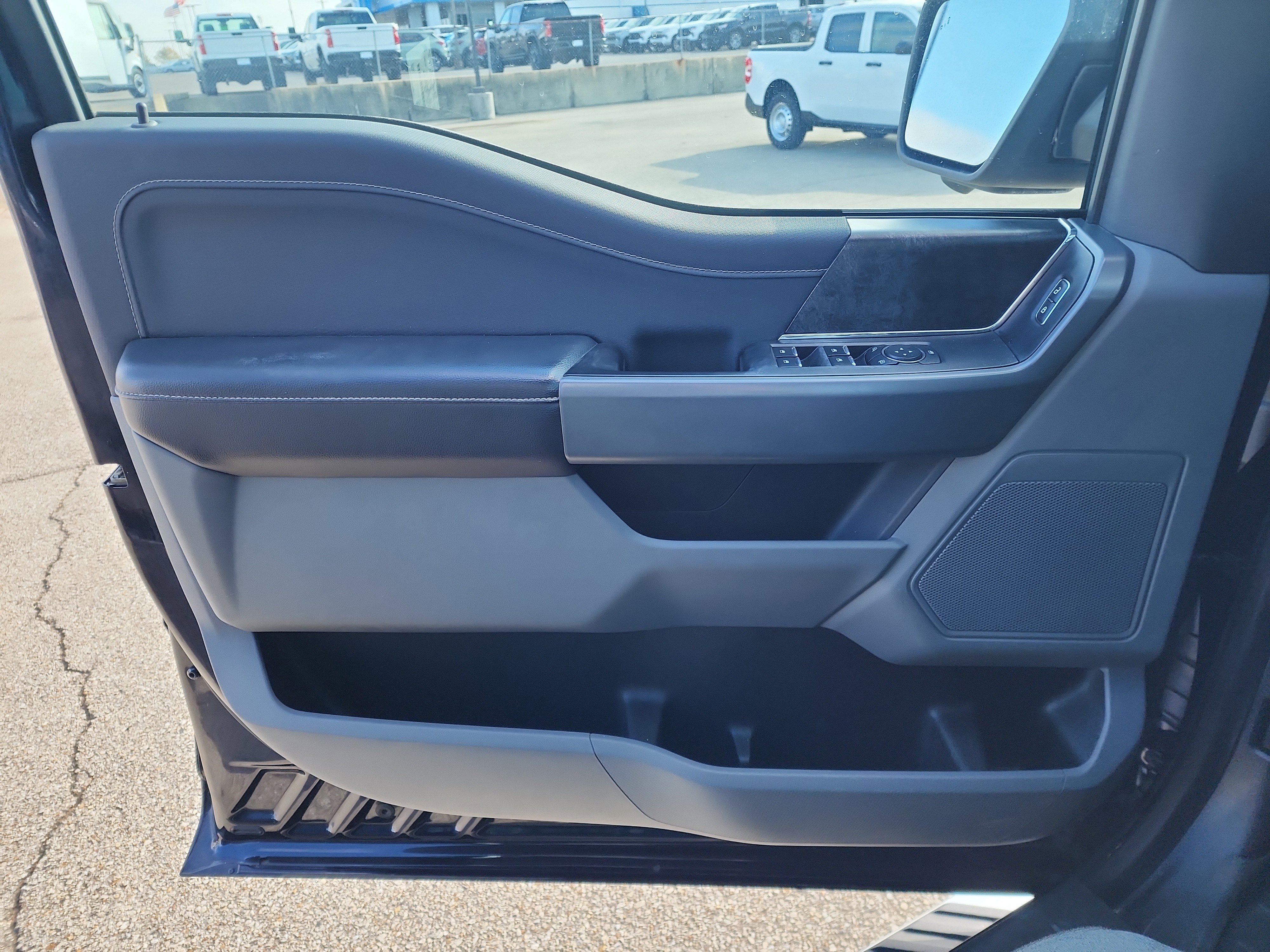 Certified 2021 Ford F150 XLT w/ Equipment Group 302A High image 17