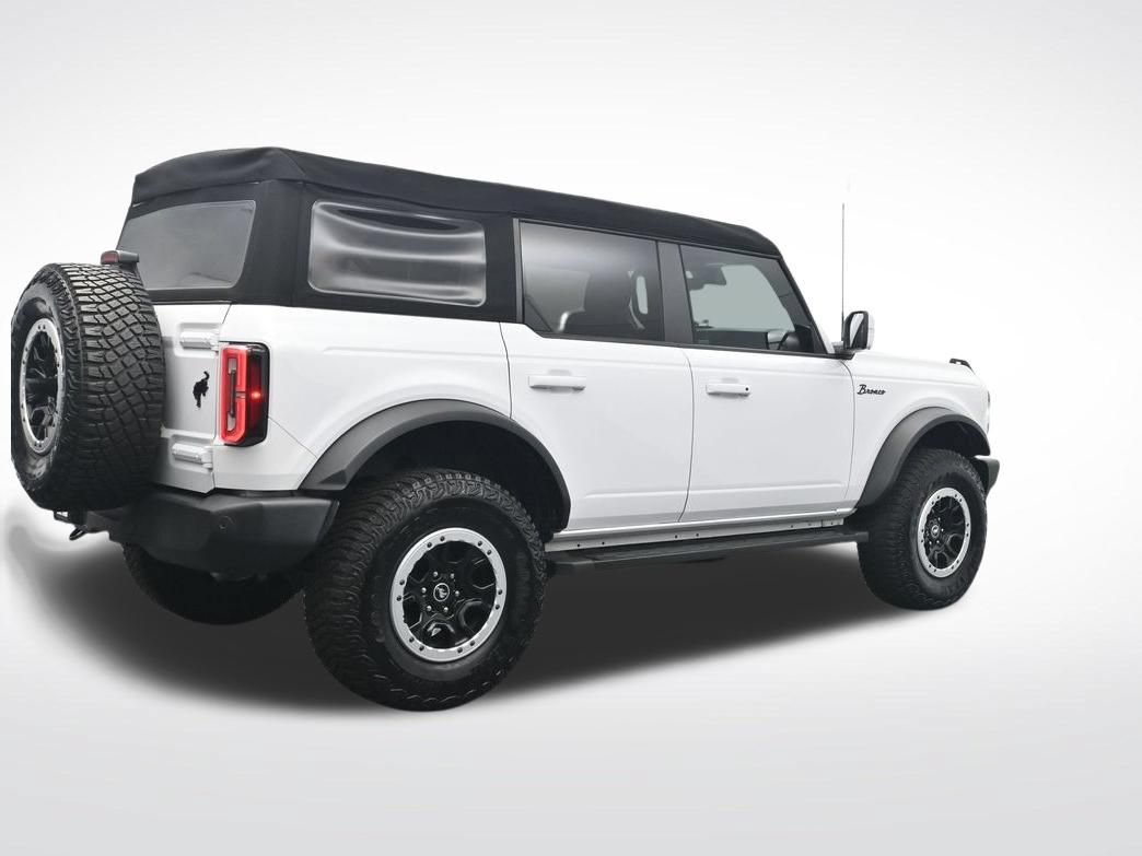 Certified 2024 Ford Bronco Outer Banks w/ Sasquatch Package AWD/4WD image 6