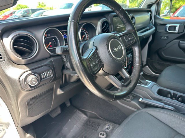 Used 2022 Jeep Gladiator Sport AWD/4WD image 15