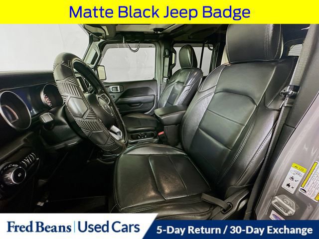 Used 2020 Jeep Wrangler Unlimited Sahara image 25