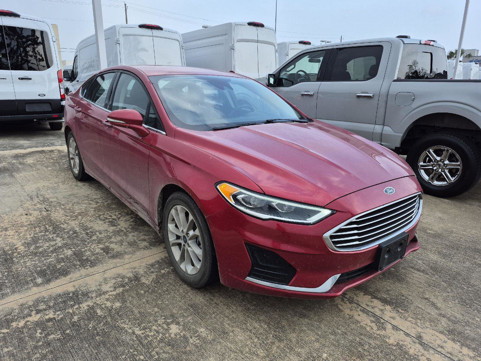 Certified 2020 Ford Fusion SEL image 4