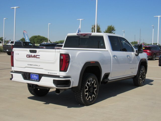 Used 2024 GMC Sierra 2500 Denali w/ Denali Reserve Package AWD/4WD image 8