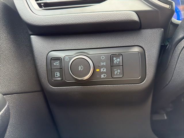 Certified 2022 Ford Escape SEL w/ Technology Package image 27