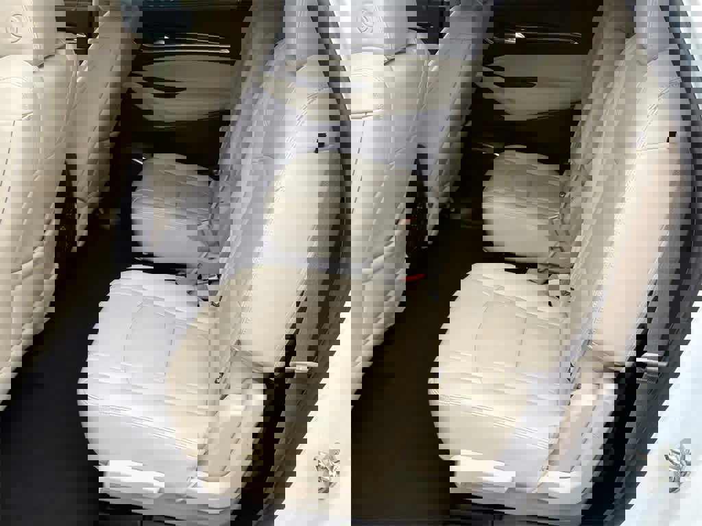 Used 2023 Buick Enclave Essence w/ Experience Buick Package image 17