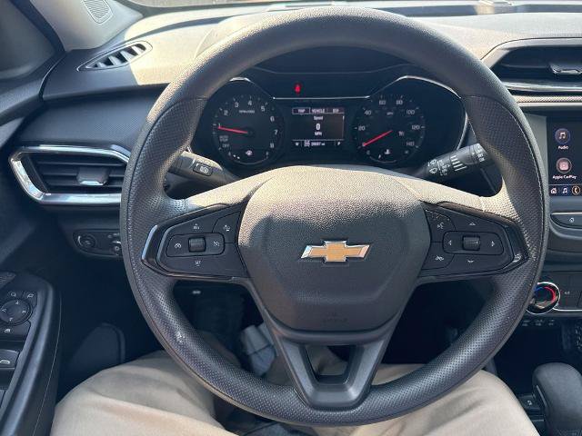 Used 2023 Chevrolet TrailBlazer LT AWD/4WD image 11