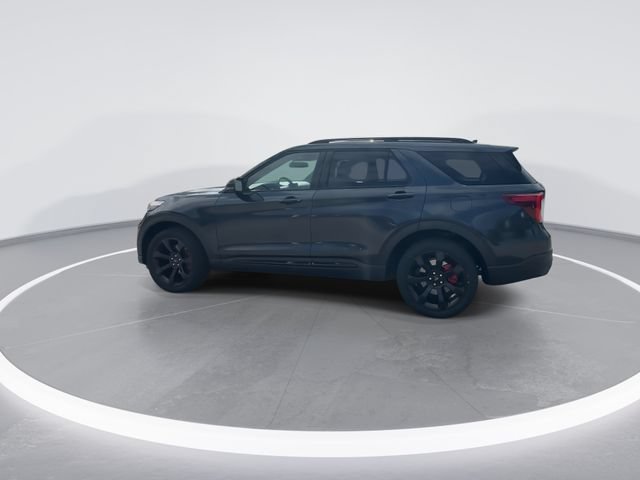 Certified 2023 Ford Explorer ST w/ Equipment Group 401A AWD/4WD image 4