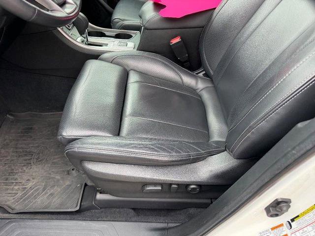 Used 2020 Subaru Ascent Limited image 23