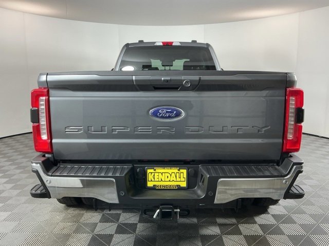 Certified 2025 Ford F450 Lariat w/ FX4 Off-Road Package image 3