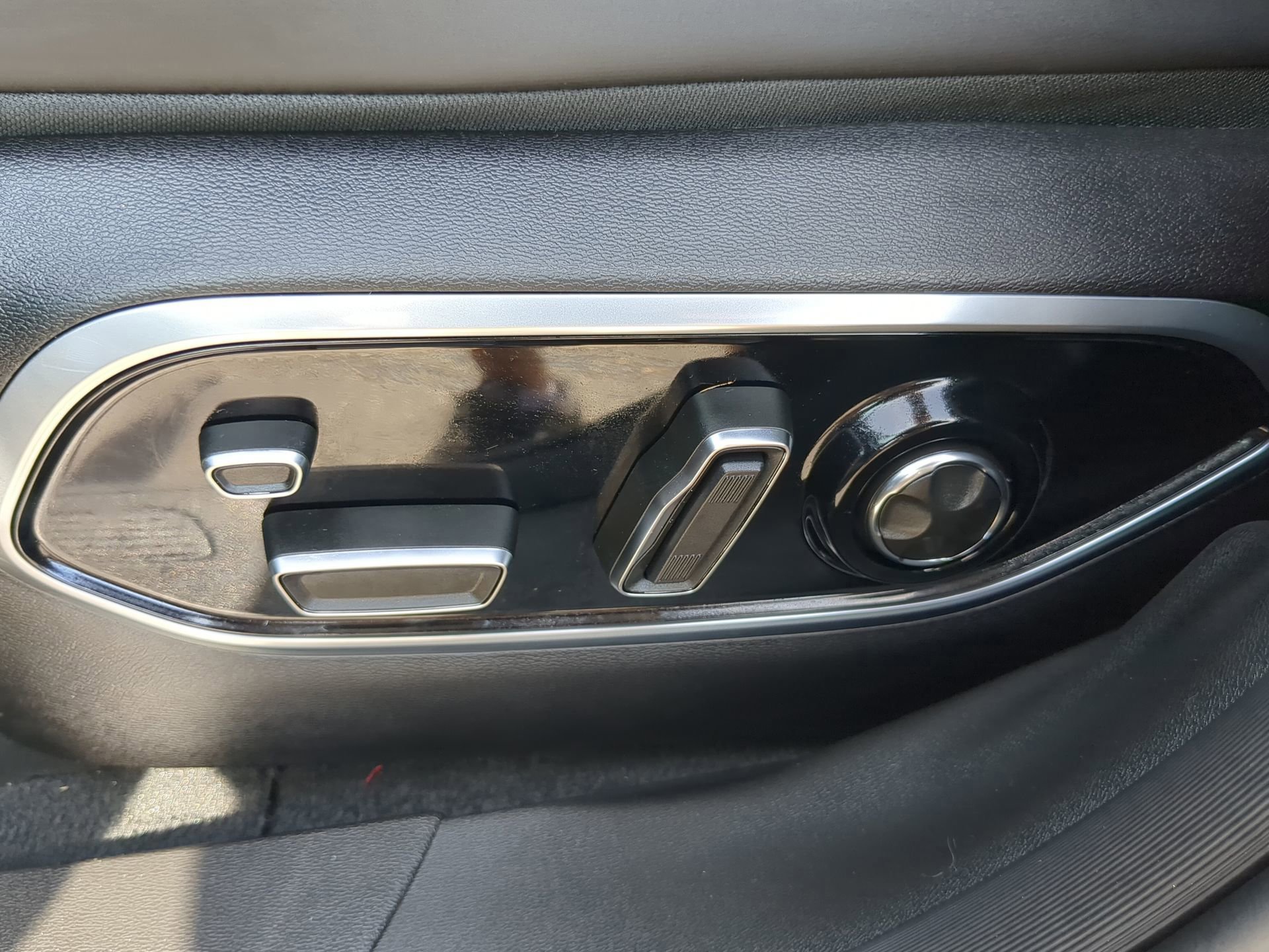 Used 2025 Jeep Wagoneer S Launch Edition image 49