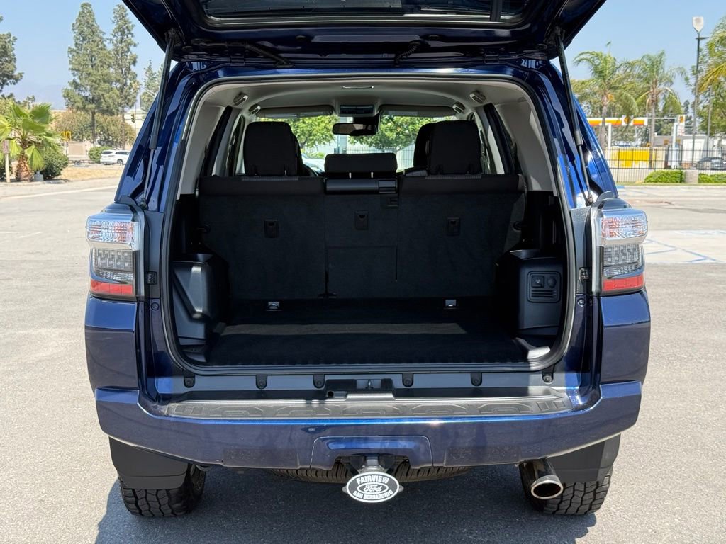 Used 2022 Toyota 4Runner SR5 w/ Wilderness Package (TMS) AWD/4WD image 19